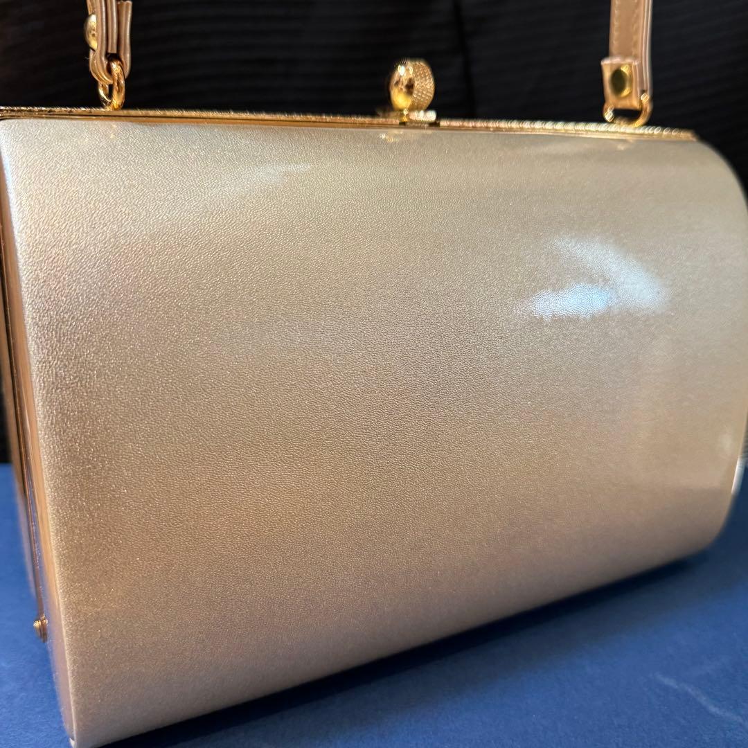 未使用品　草履　和装バッグ　2点セット　着物　浴衣　和装　金　豪華　風景柄