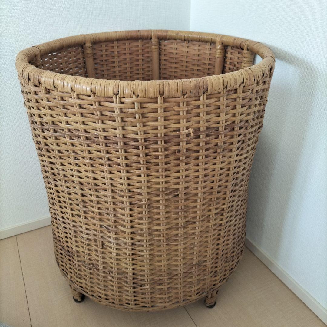 バスケット　丸　ラウンド　大きめ　レトロ　籐　ラタン