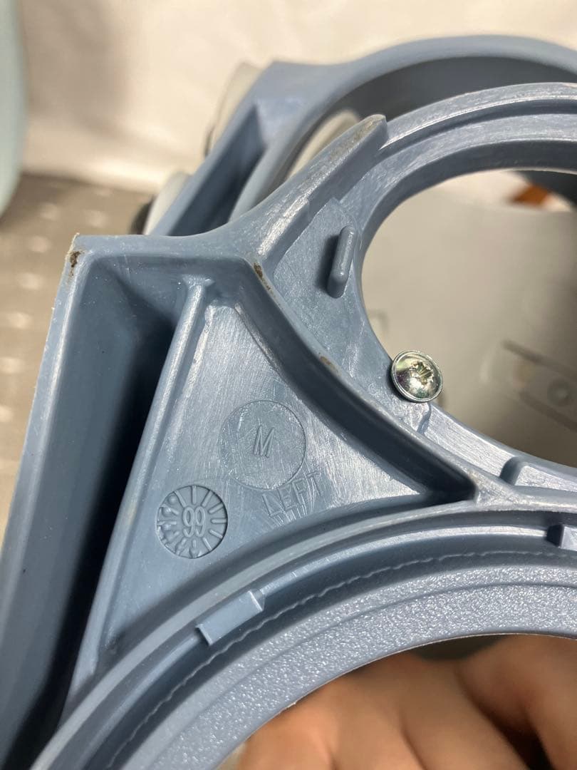 【人気ブランド】SALOMON スノーボードセット 144cm ビンディング付