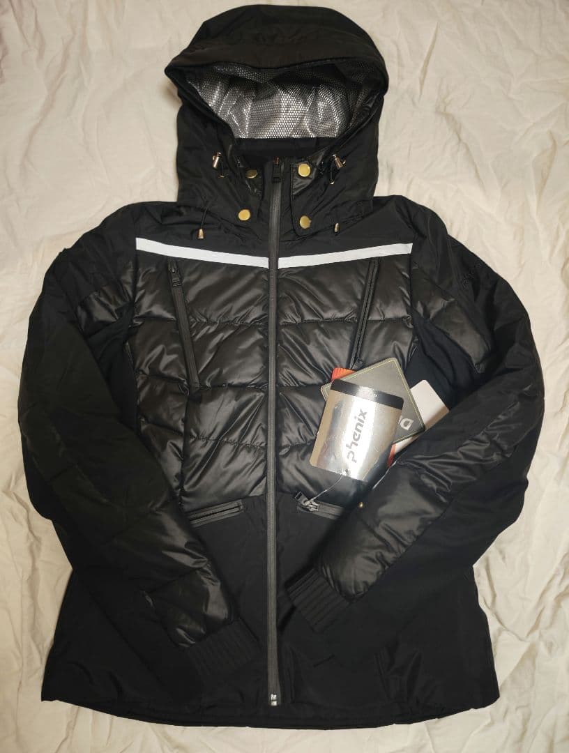 新品 phenix スキーウェア 5D-Moonlight Jacket 黒