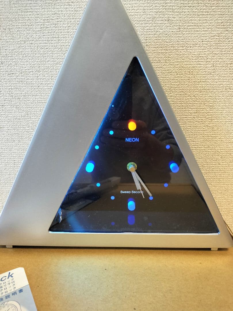 美品 80's スペースネオンクロック ポストモダン 時計 箱付き