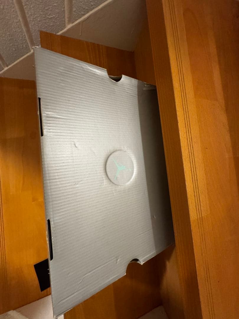 ジョーダン13 アイランドグリーン