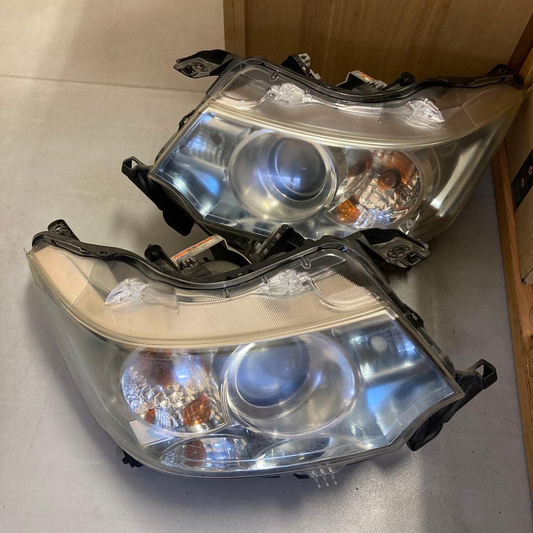 MH44（ワゴンRスティングレー）ヘッドライト