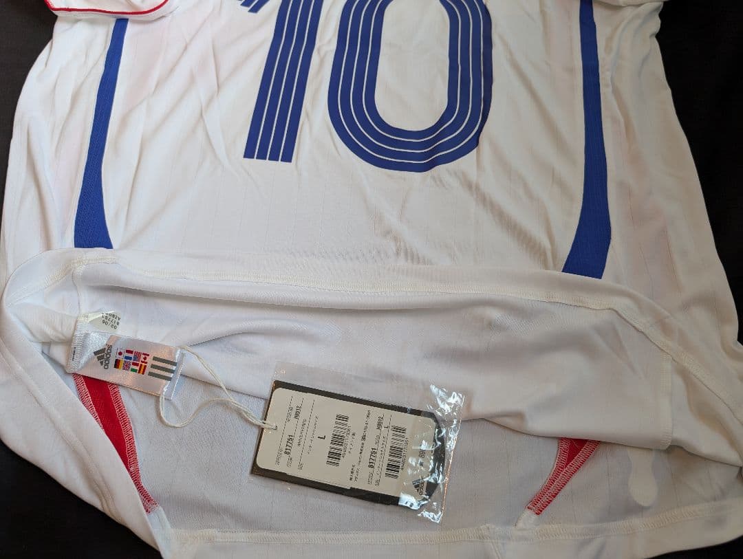 【新品タグ付き】フランス代表/ジネディーヌ・ジダン/A/2006W杯頭突きモデル