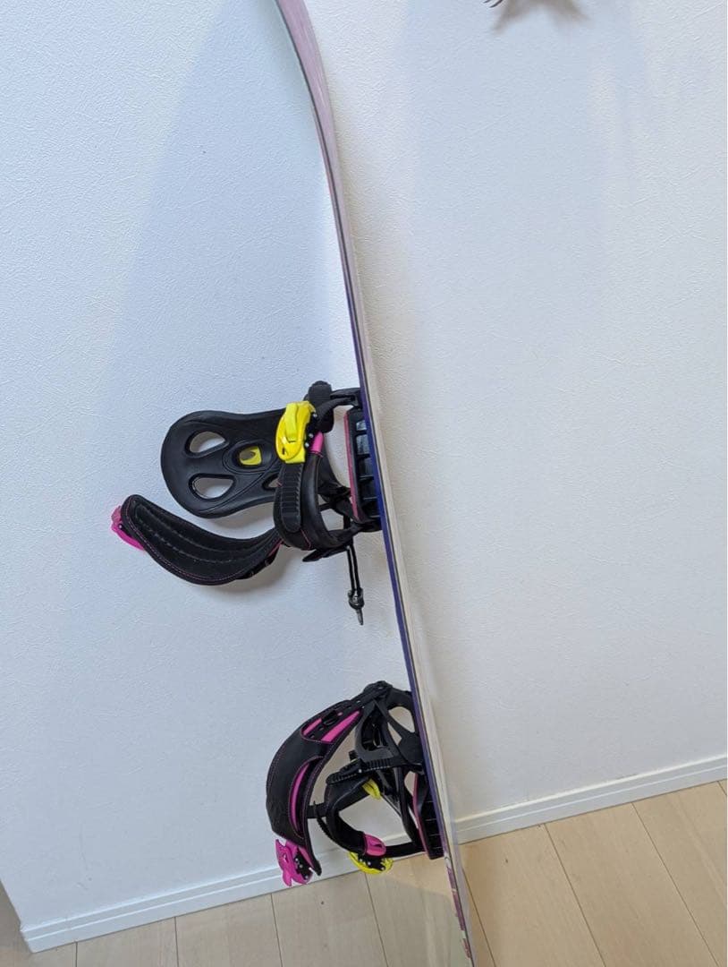 美品 シークレットガーデン 145cm スノーボード canvasビンディング