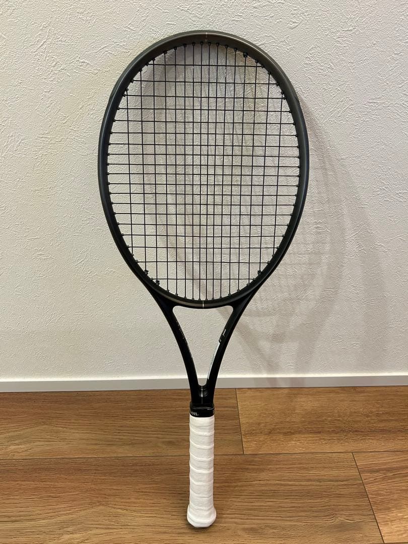美品 Wilson RF01 FUTURE テニスラケット G2 フェデラー