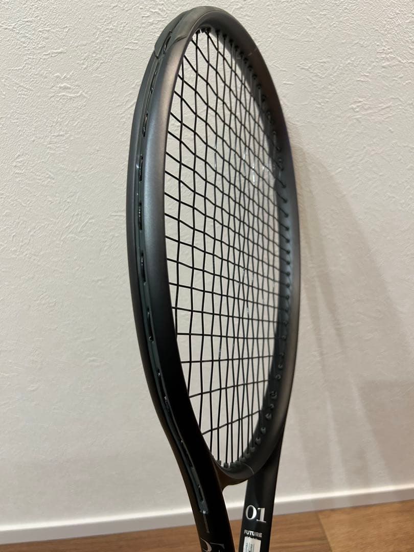 美品 Wilson RF01 FUTURE テニスラケット G2 フェデラー