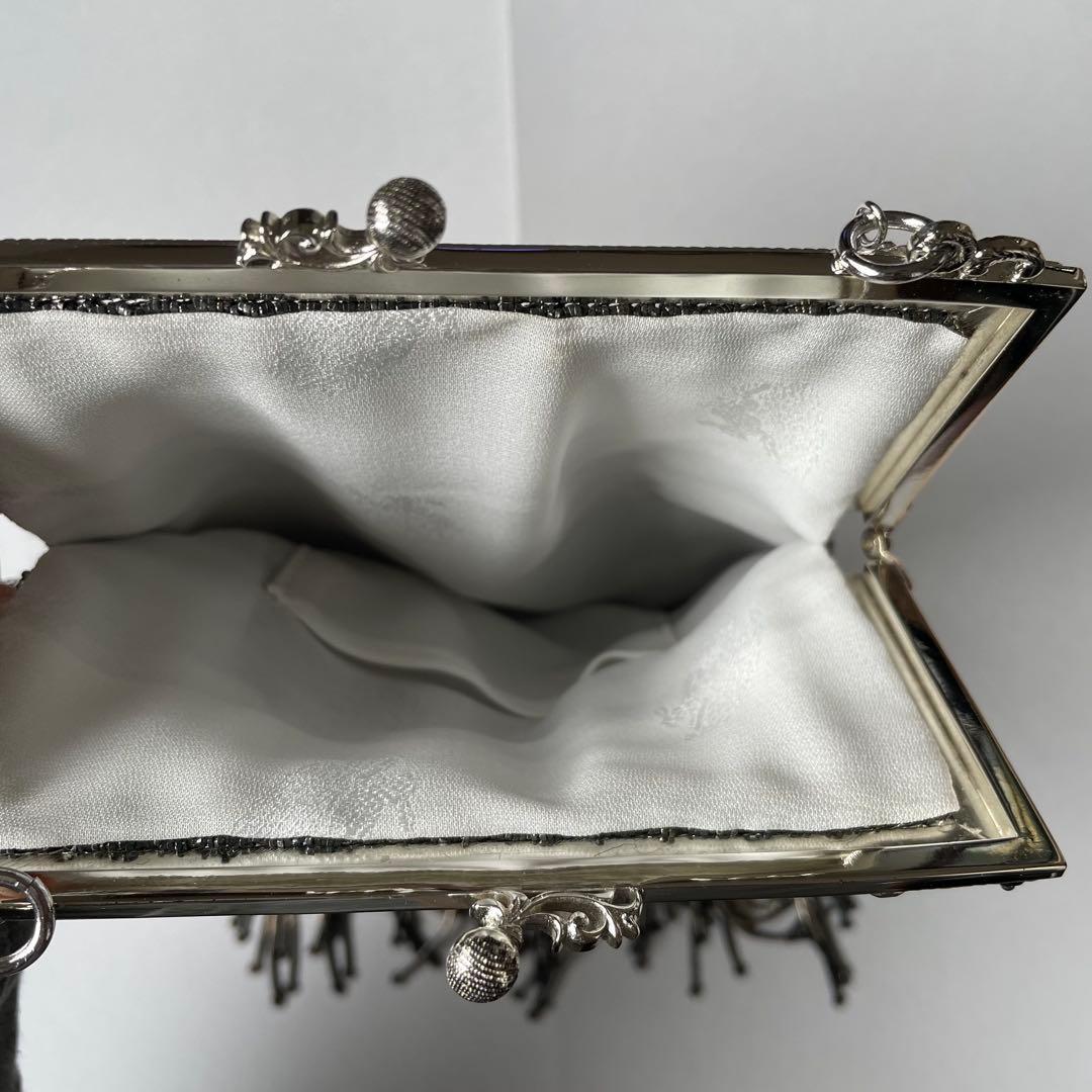 ビーズ刺繍 花柄 バッグ シルバー