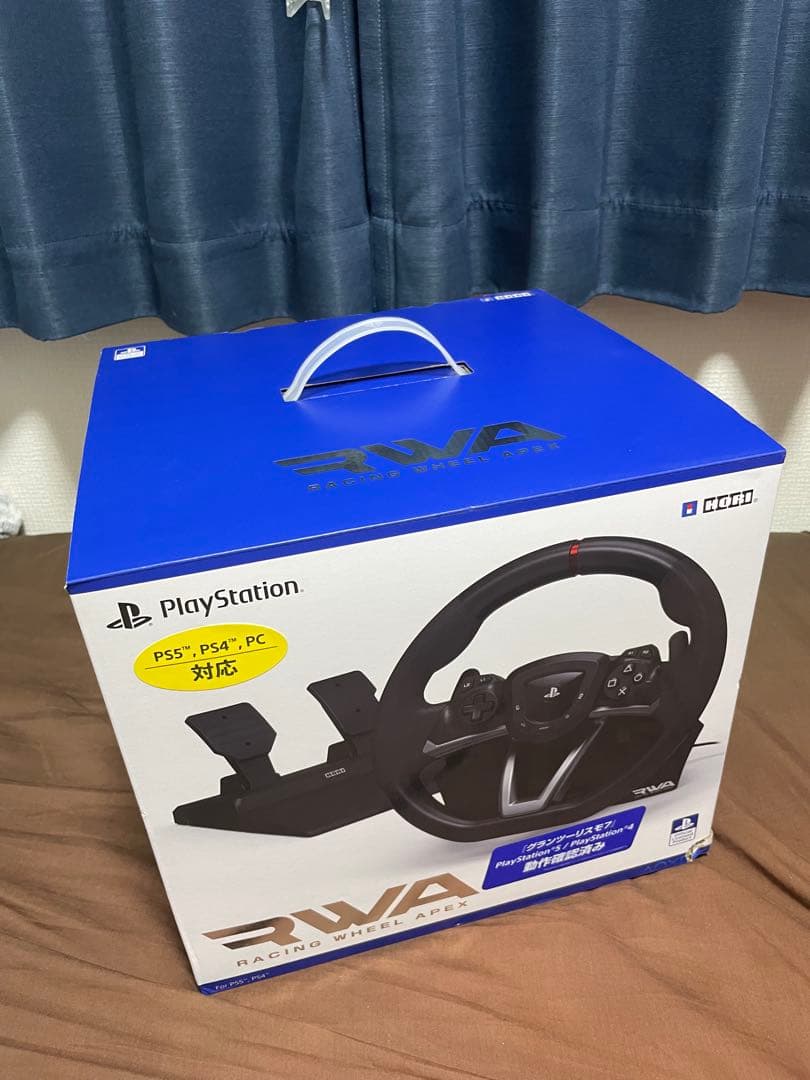 レーシングホイールエイペックス (PS4/PS5)