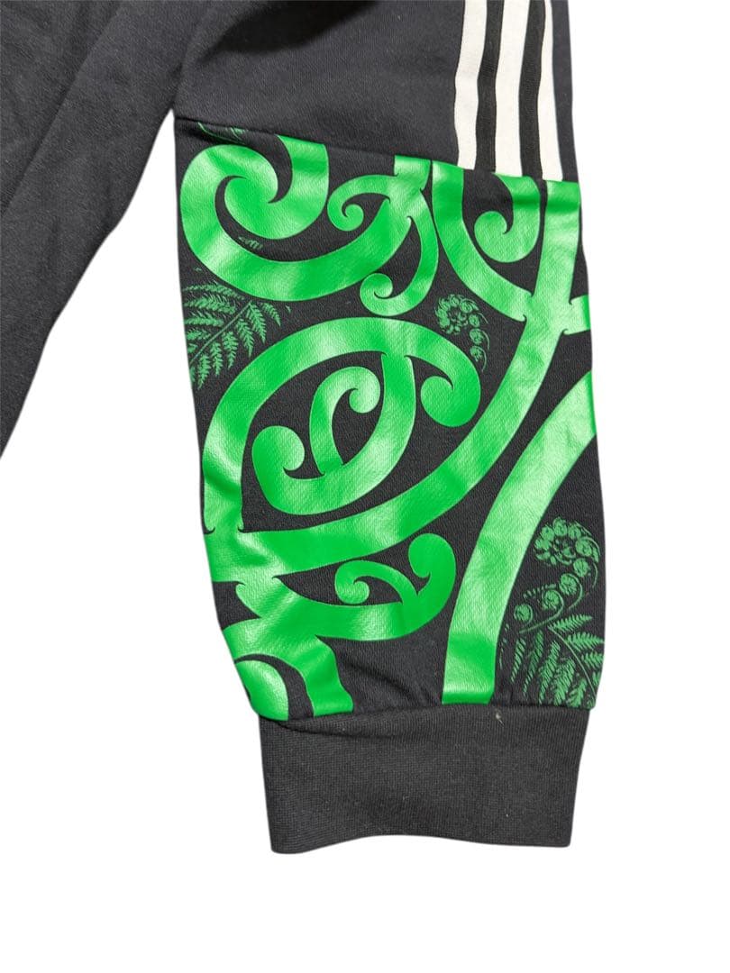 マオリオールブラックス　パーカー