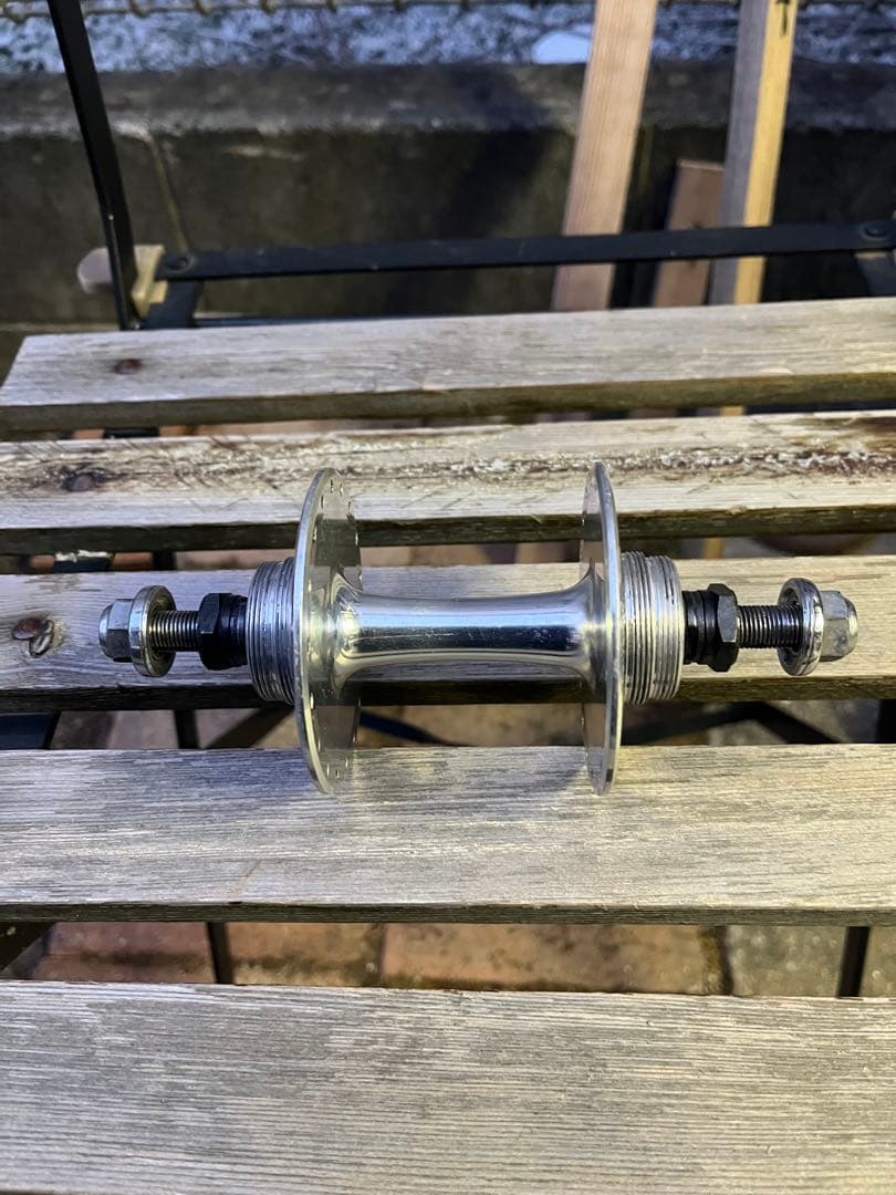 SHIMANOシマノデュラエースnjs HB-7600 両切りリアハブ120mm