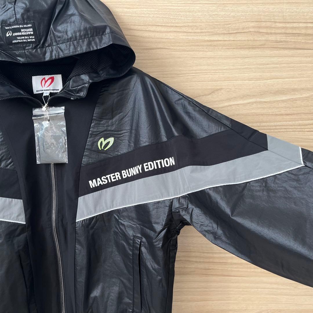 新品★39,600円 マスターバニーエディション フーディブルゾン 春物 黒1