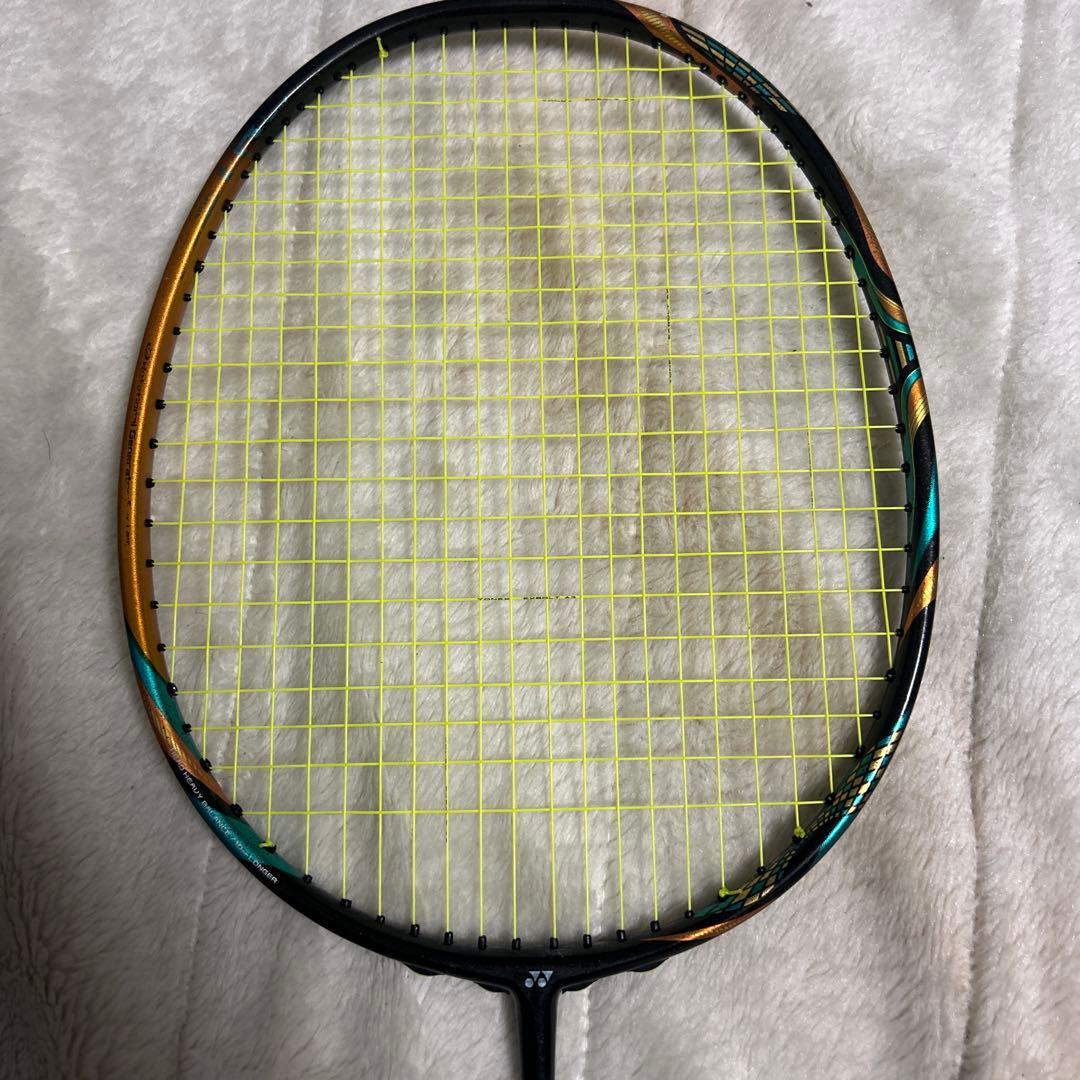 YONEX アストロクス77（2本）88D Pro廃盤（1本）