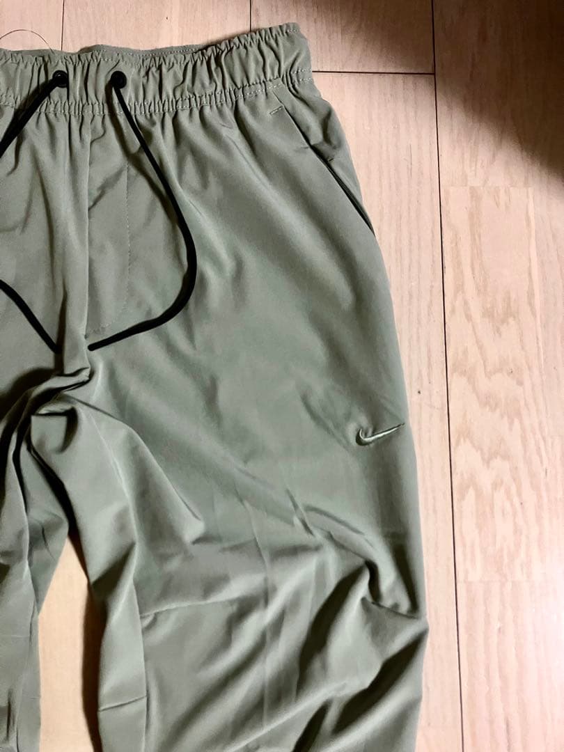 ナイキ メンズ Dri-FIT ストレートレッグ ヴァーサタイルパンツ L新品