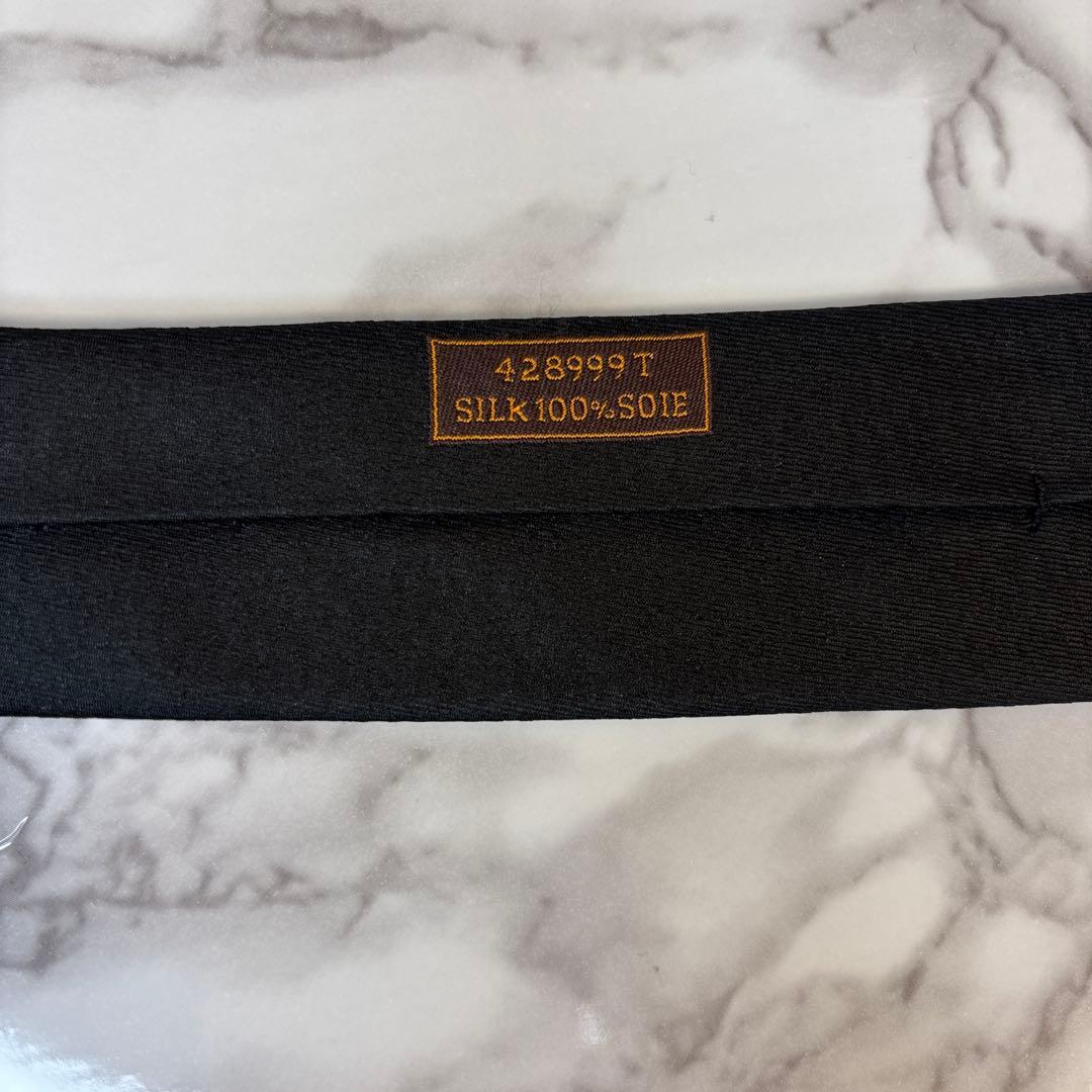 【レア✨】HERMES ネクタイ　ブラック　黒色　ホース　馬　ワンポイント　刺繍